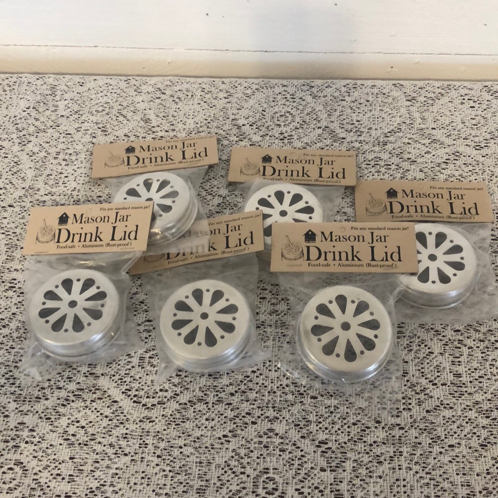 Lot of 6 Standard Mason Jar Drinking Glasses Lids Aluminum